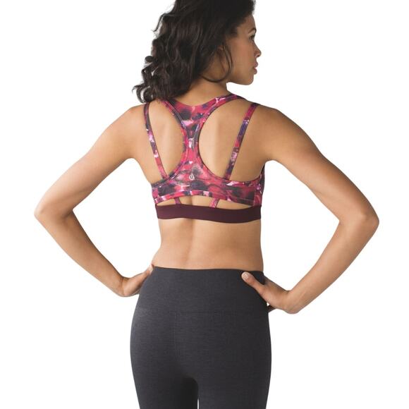 Lululemon Splendour Bra Poppy Petals Berry Rumble Multi Black Sports Yoga 4 EUC - Picture 3 of 8